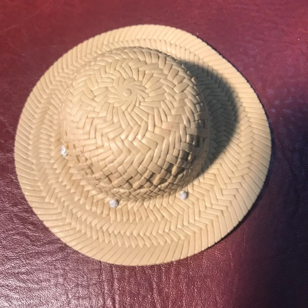 Furskins bear straw look hat Elastic straps
